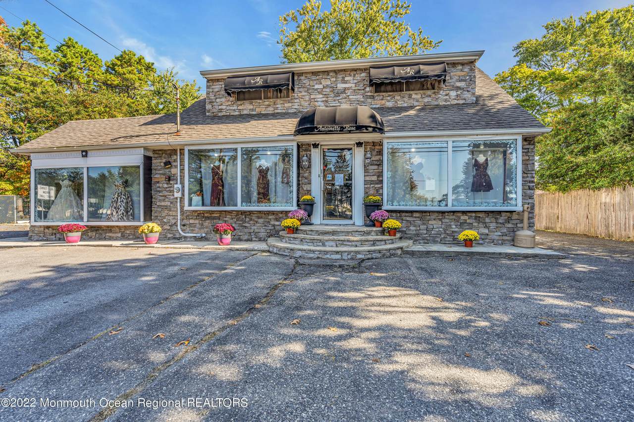 141 Chambersbridge Road - Photo 1