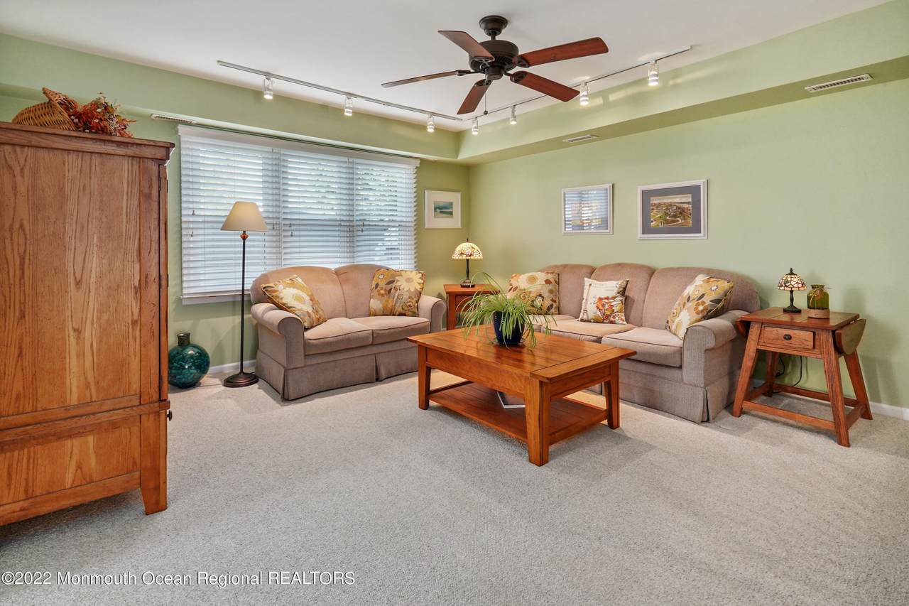 216 Ocean Park Avenue - Photo 1