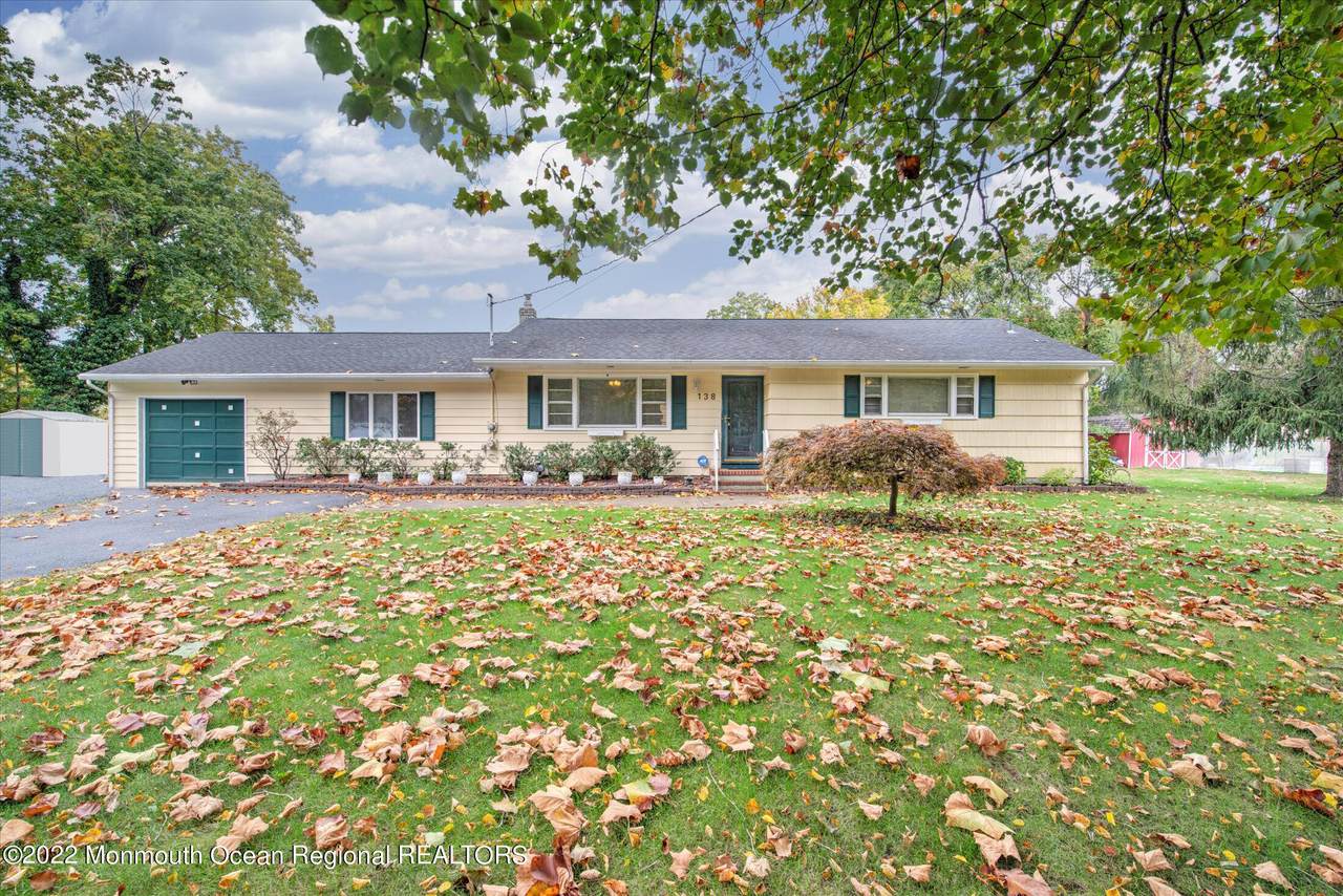 138 Freehold Road - Photo 1
