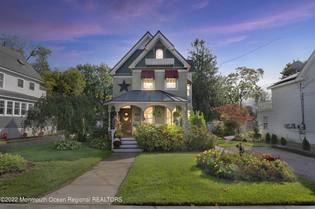 124 Clay Street - Photo 1