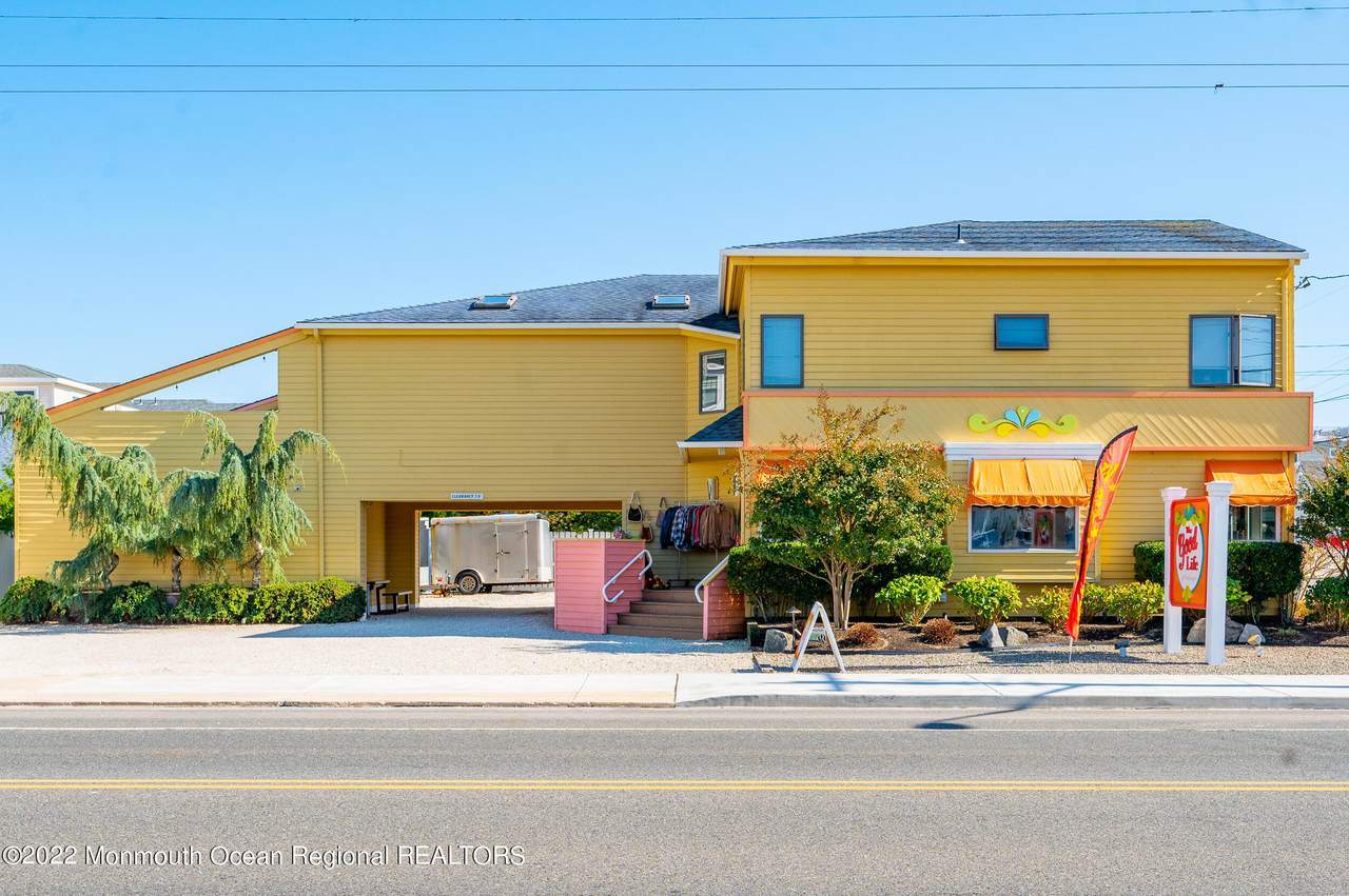 2200 Long Beach Boulevard - Photo 1