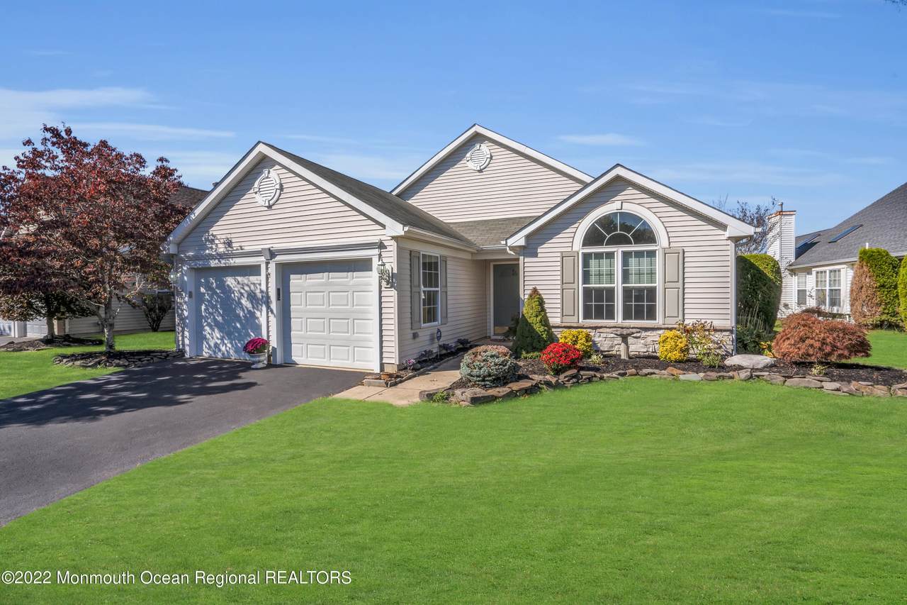 149 Skyline Drive - Photo 1