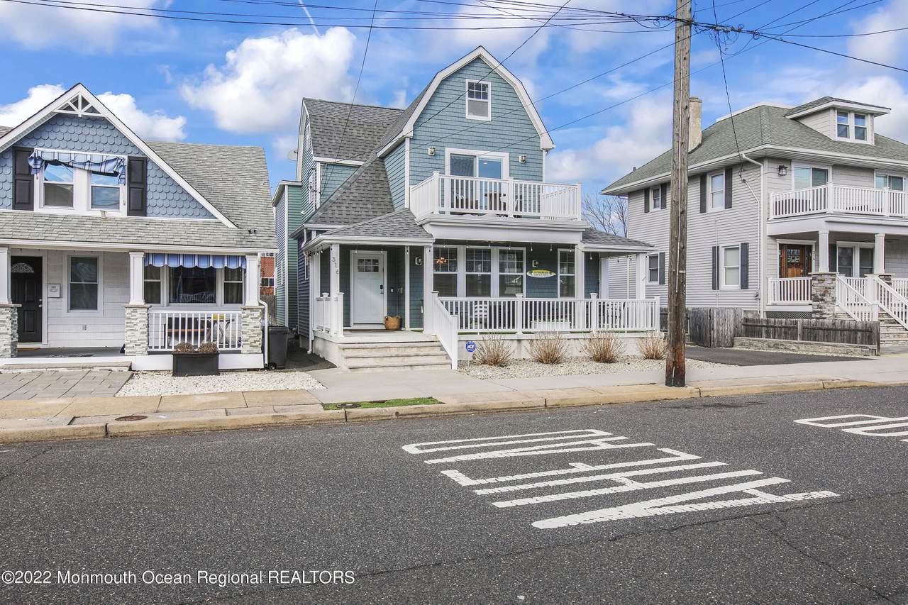 316 Park Place Avenue - Photo 1