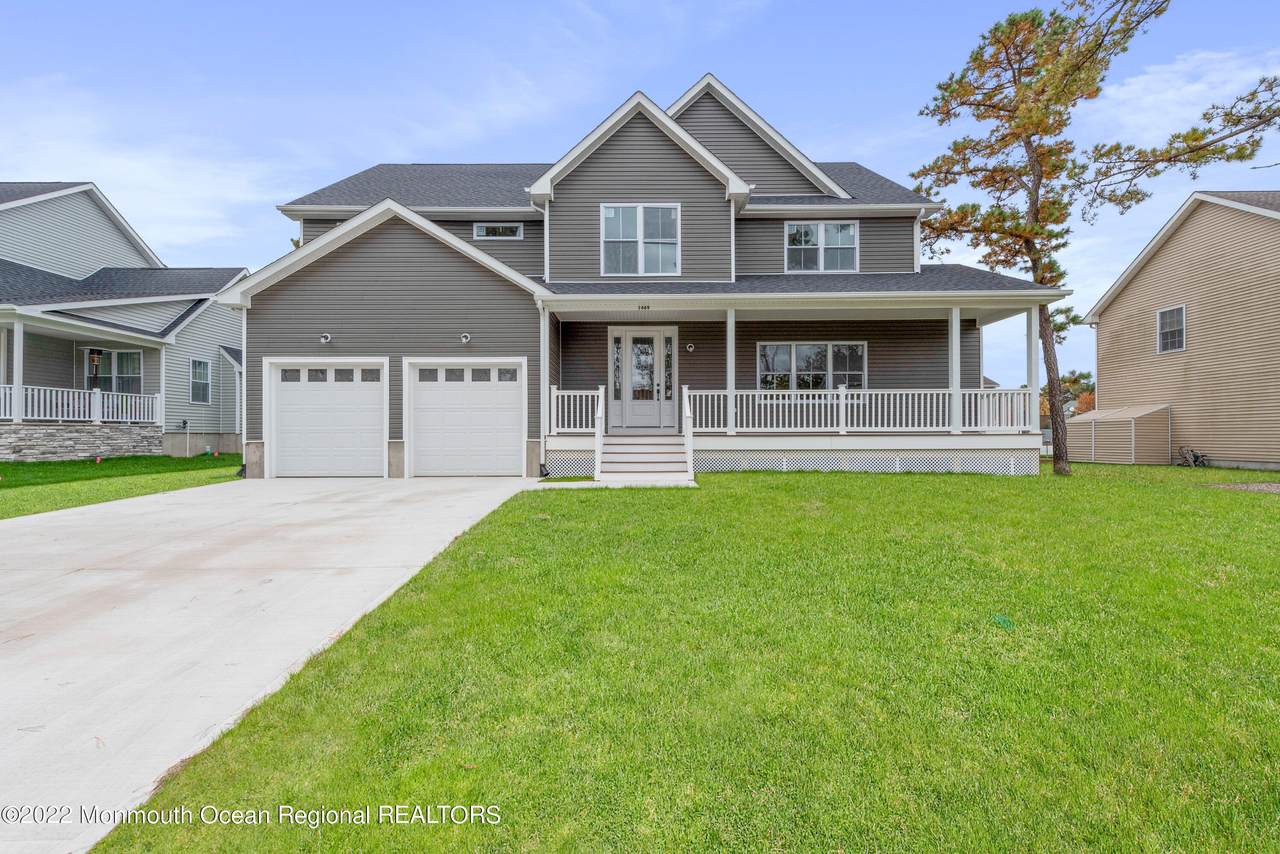 1469 Earie Way - Photo 1