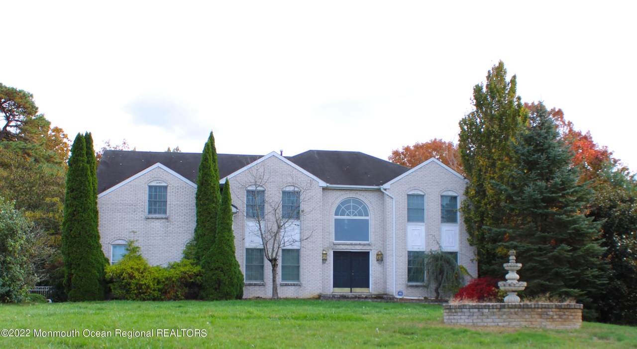 27 Overlook Drive - Photo 1