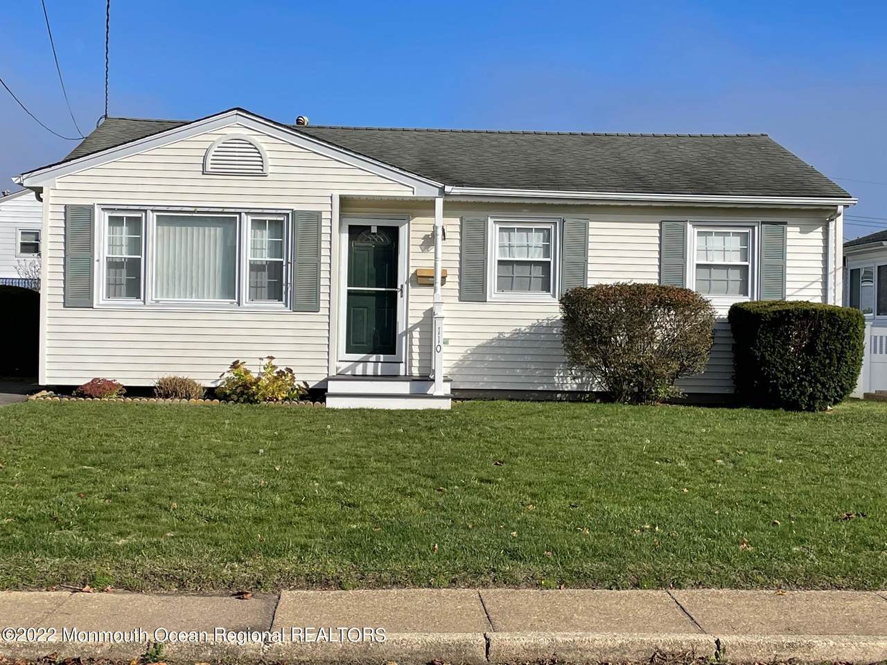 110 Griffiths Avenue - Photo 1