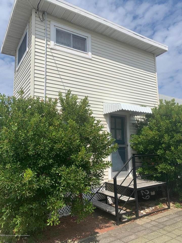 29 Shore Villa Road - Photo 1
