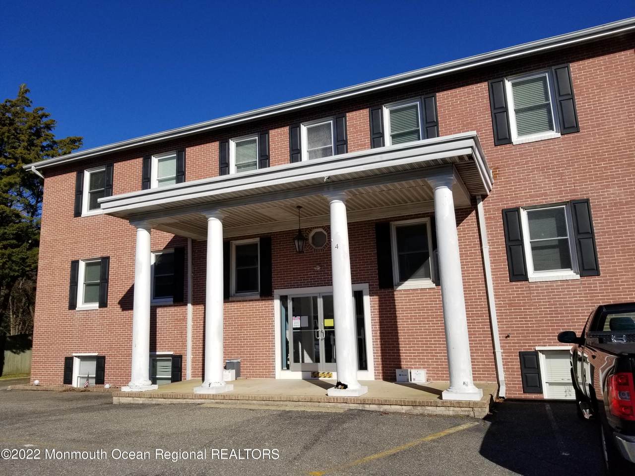 500 Main Street - Photo 1