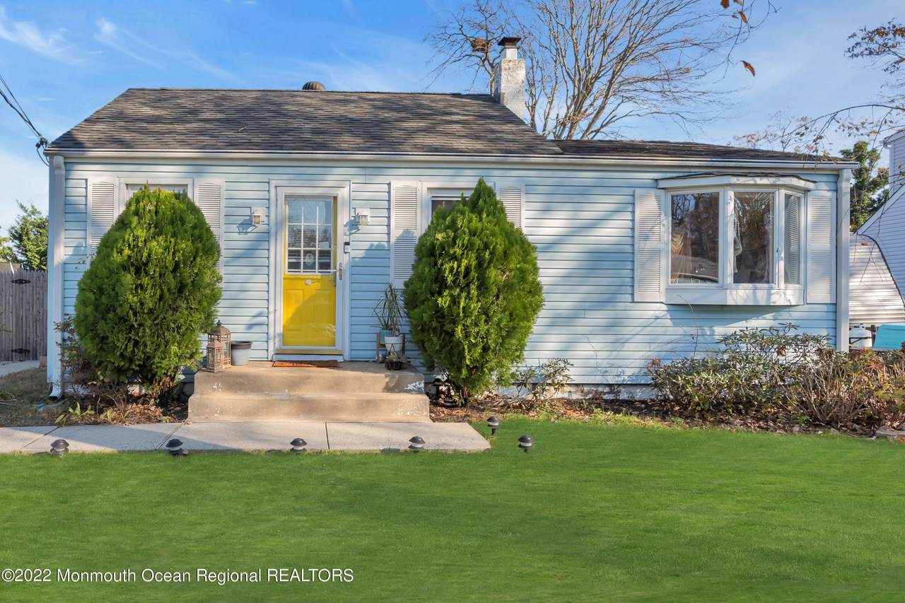 2307 Bert Avenue - Photo 1