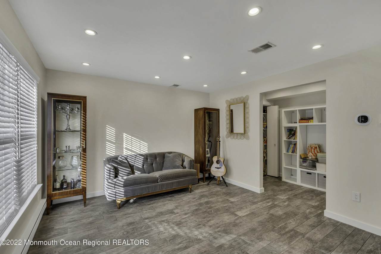 148 Governors Road - Photo 1