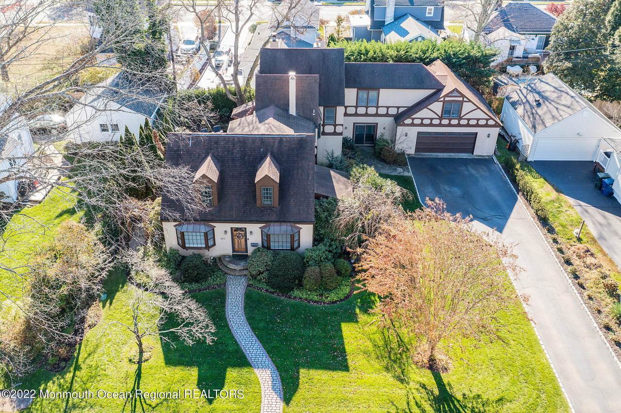 602 Myrtle Avenue - Photo 1
