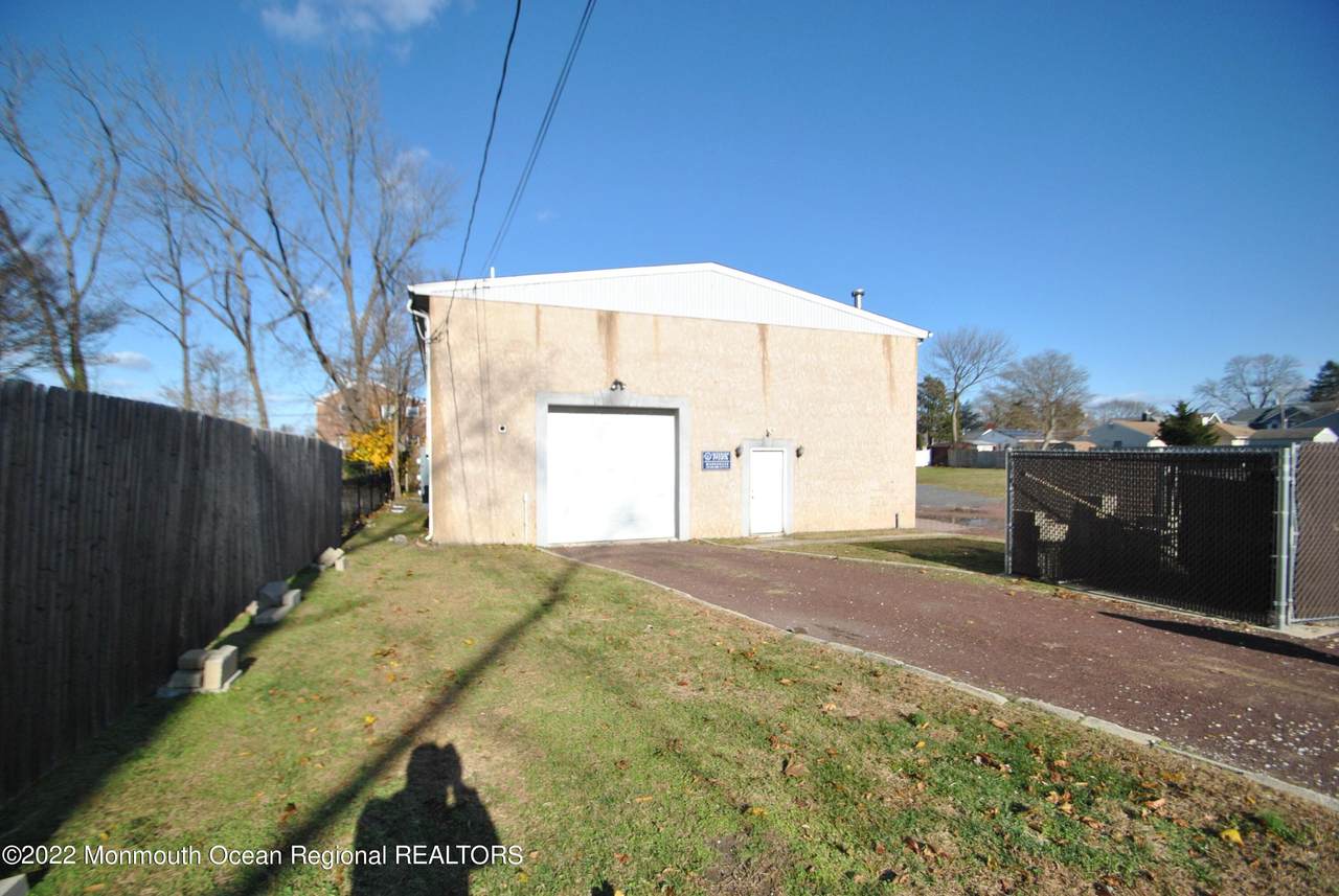 805 Ocean Road - Photo 1