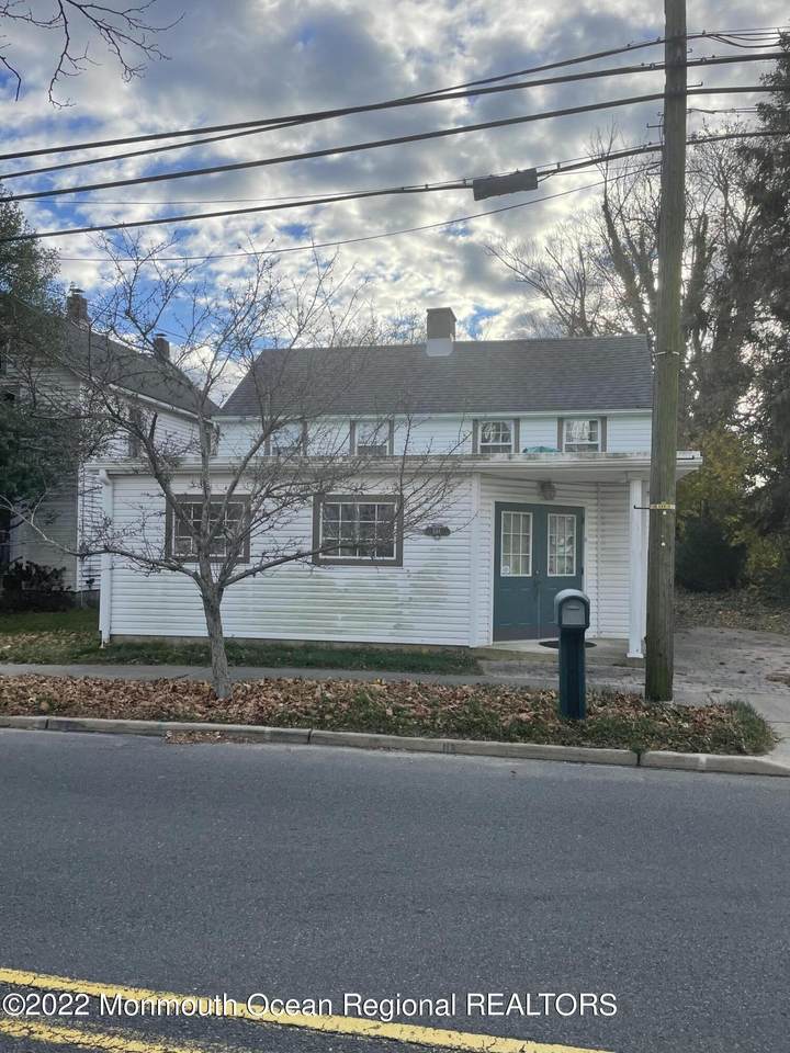 681 Bay Avenue - Photo 1