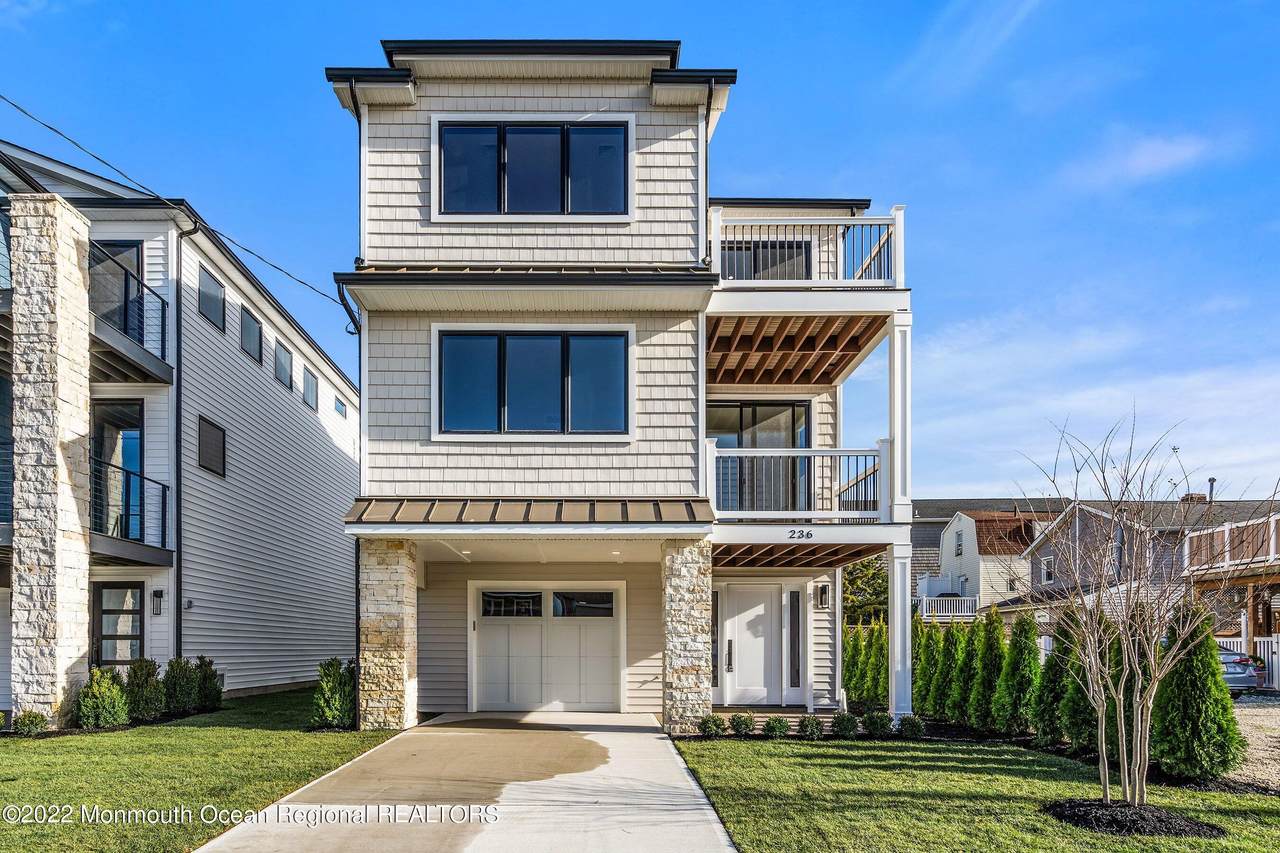 236 2nd Avenue - Photo 1