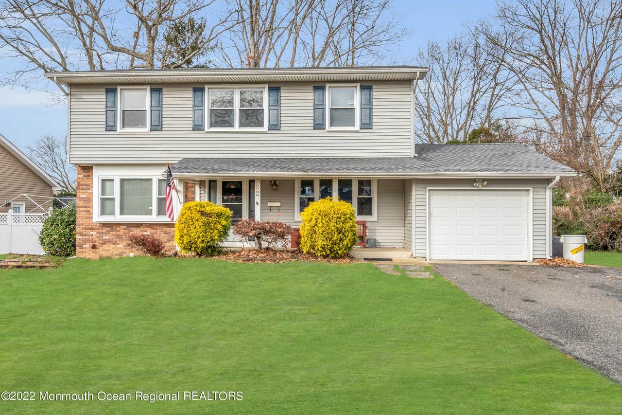 22 Adelphi Drive - Photo 1