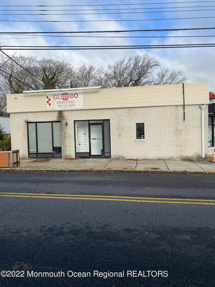 206 Monmouth Road - Photo 1