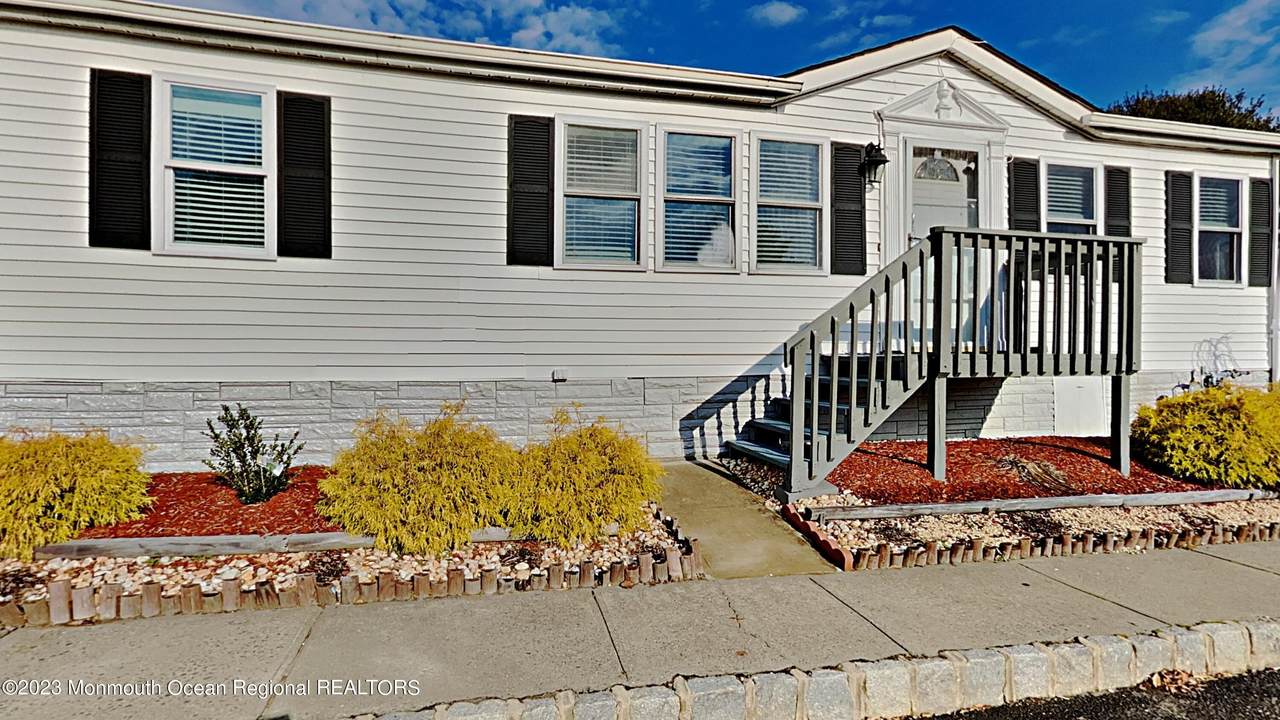 108 Seattle Slew Drive - Photo 1