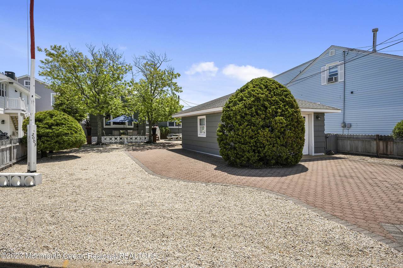 2003 Bay Boulevard - Photo 1