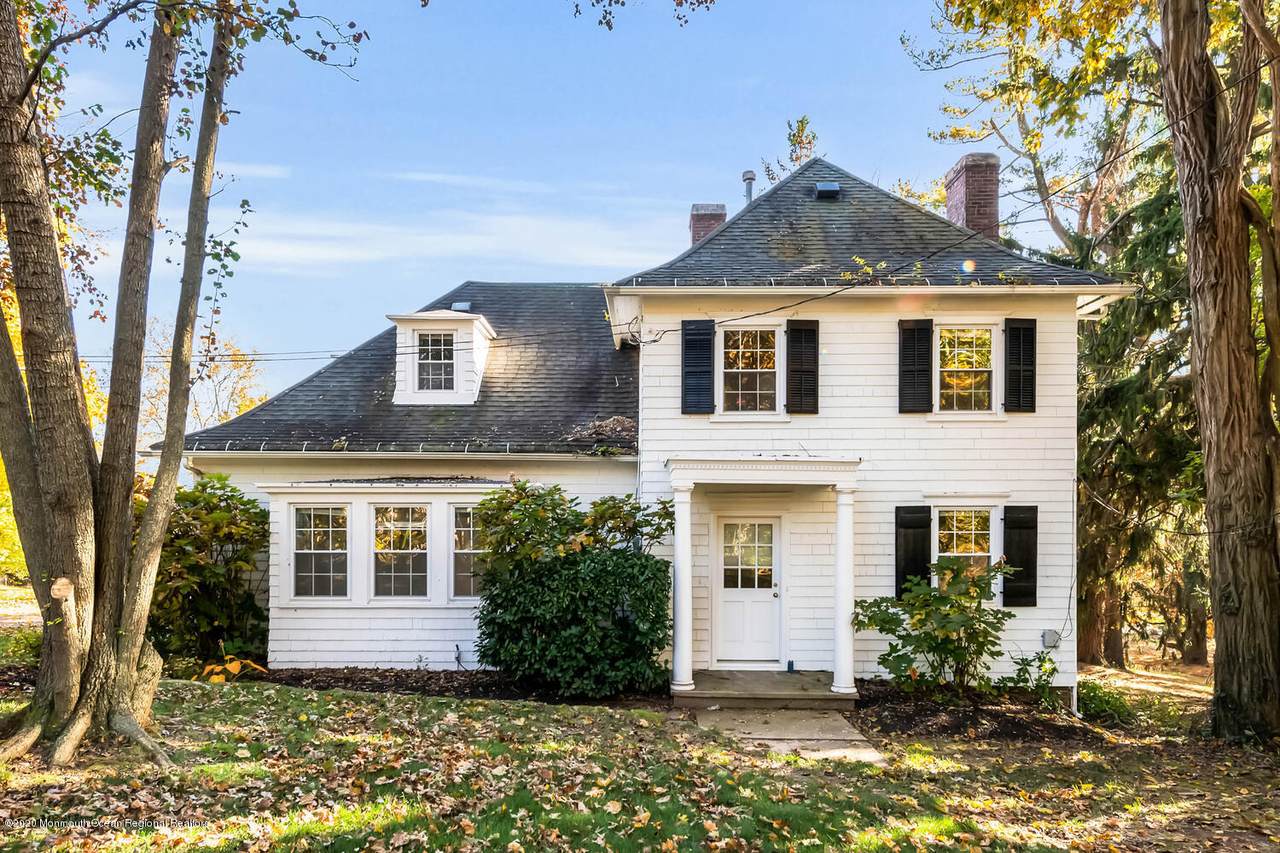 800 Navesink River Road - Photo 1