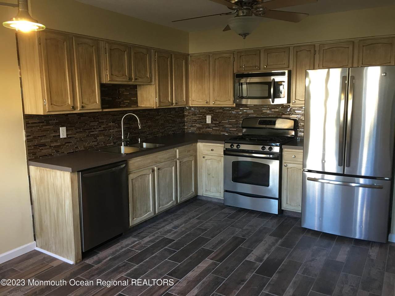 1882 Lanes Mill Road - Photo 1