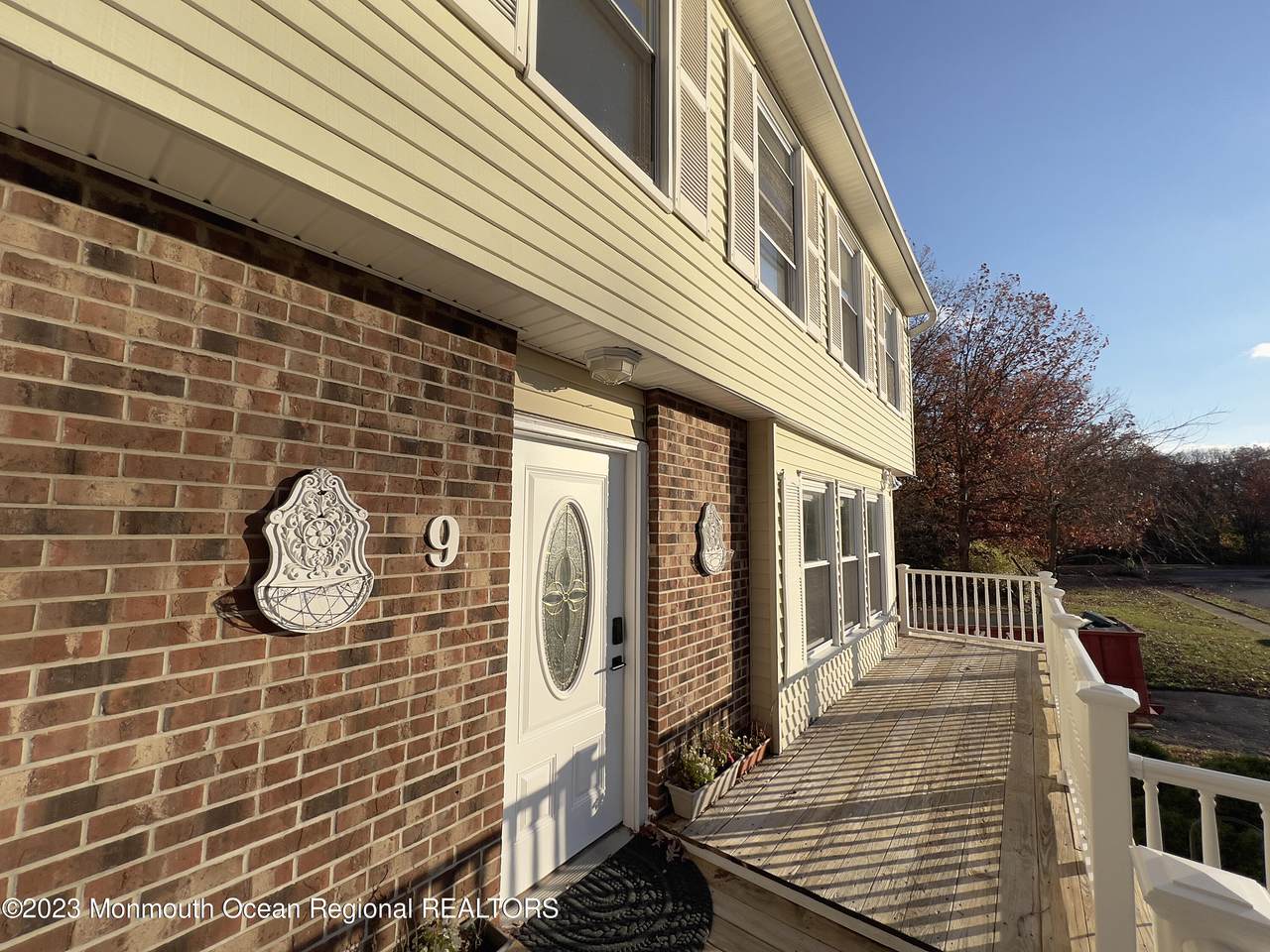 9 Laurel Crest Drive - Photo 1