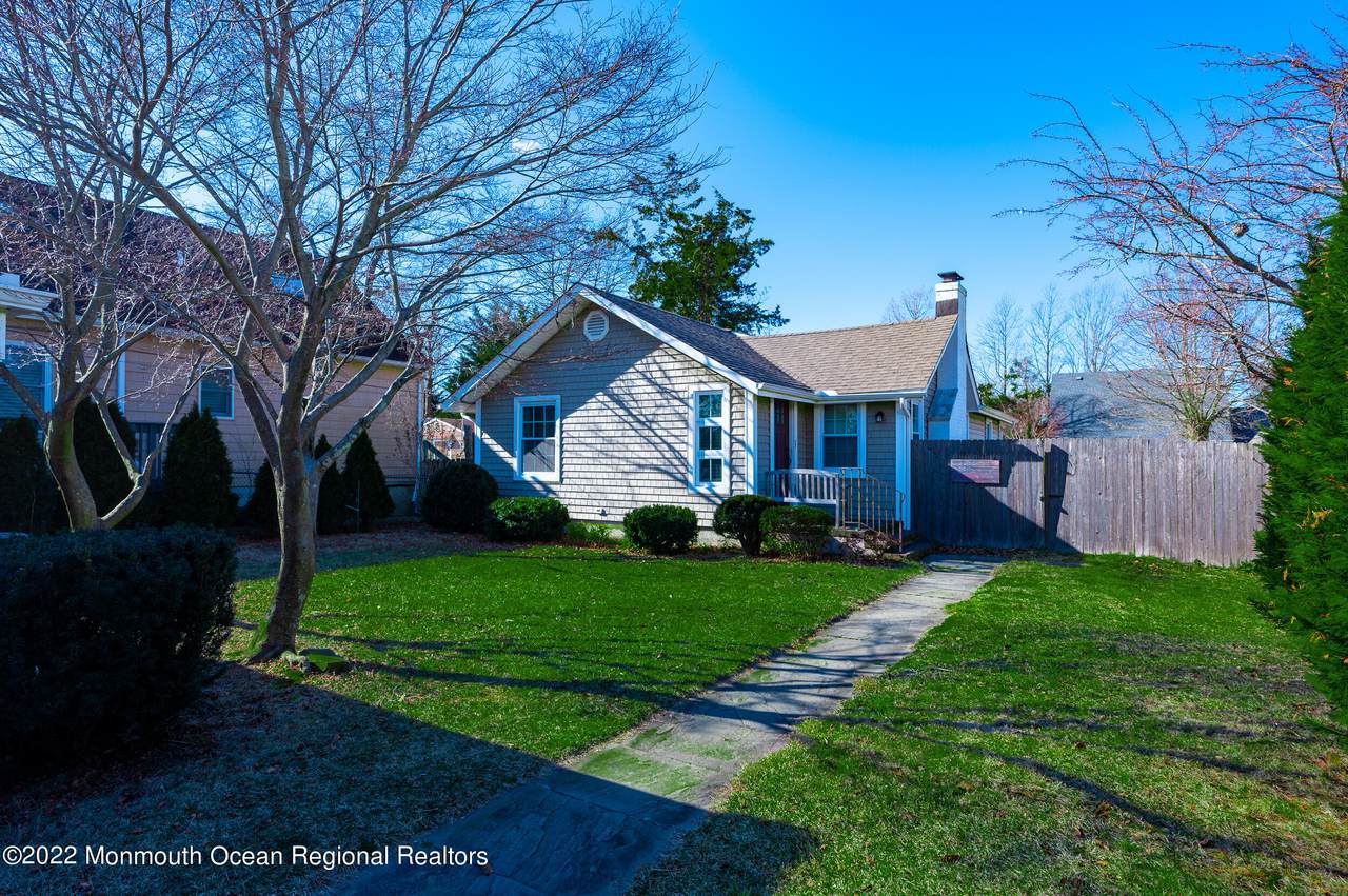 2165 Terrace Place - Photo 1
