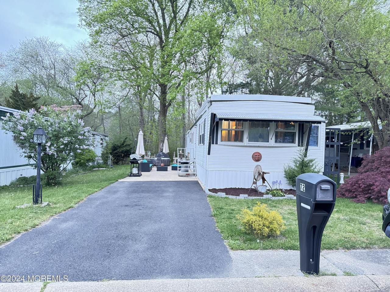 72 Alissa Terrace - Photo 1