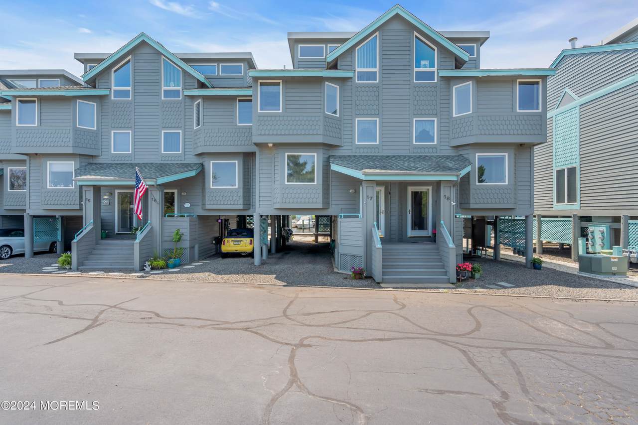 17 Grand Bay Harbor Drive - Photo 1
