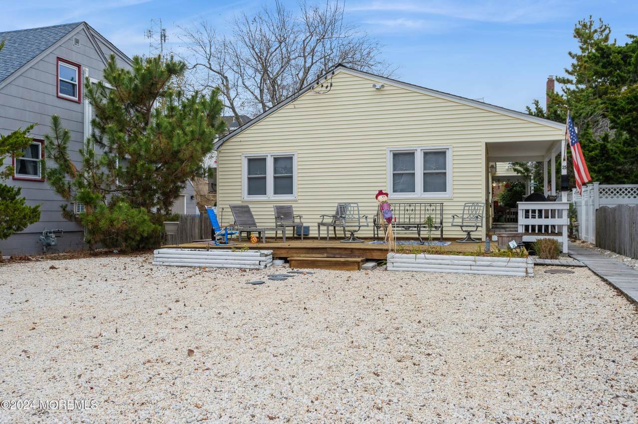 25 23rd Street - Photo 1