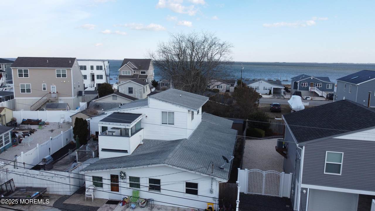 1712 Binnacle Road - Photo 1