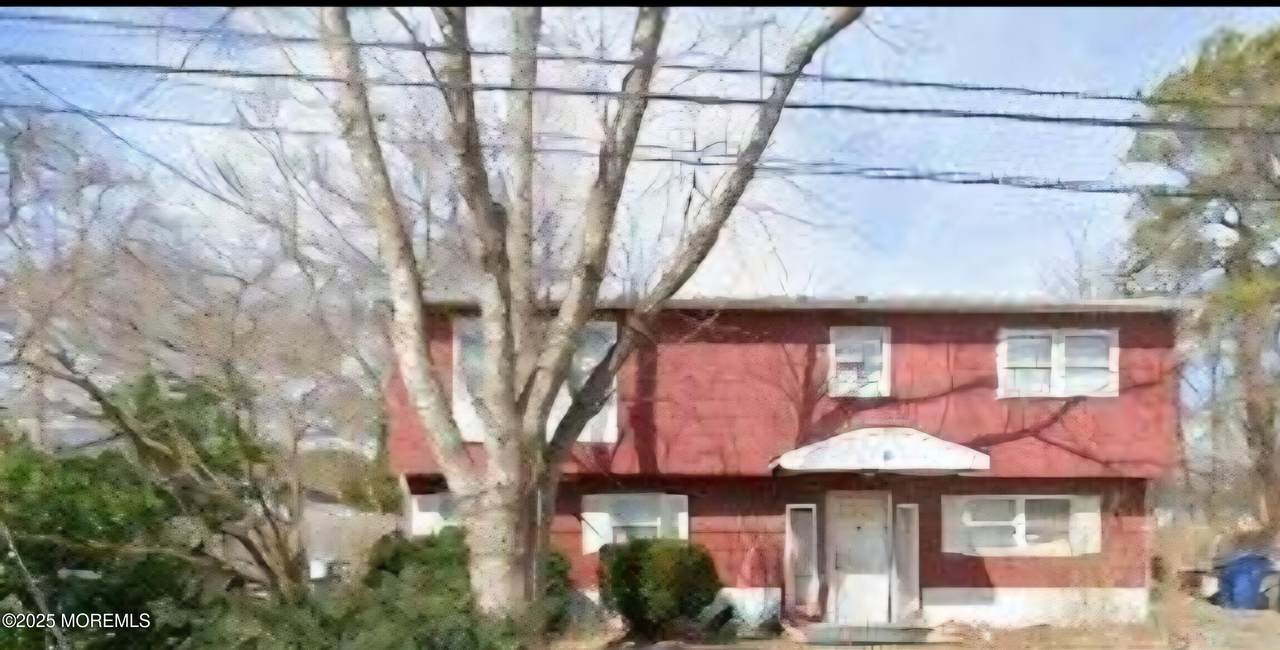 1008 Halliard Avenue - Photo 1
