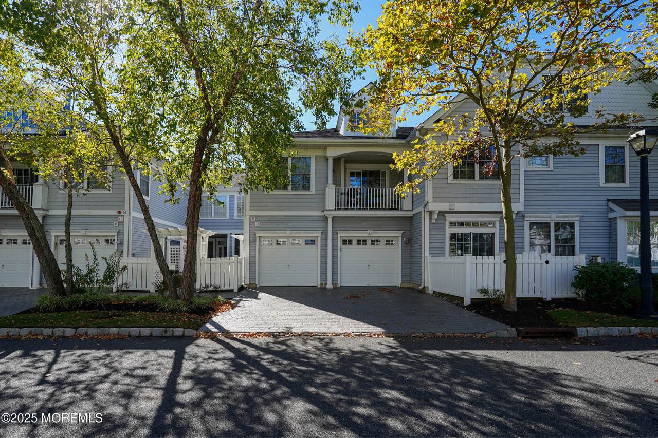 37 Golden Eye Lane - Photo 1