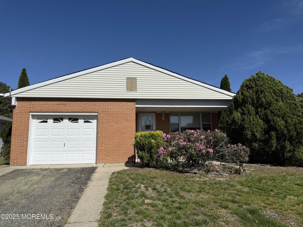 2 Santo Domingo Drive - Photo 1