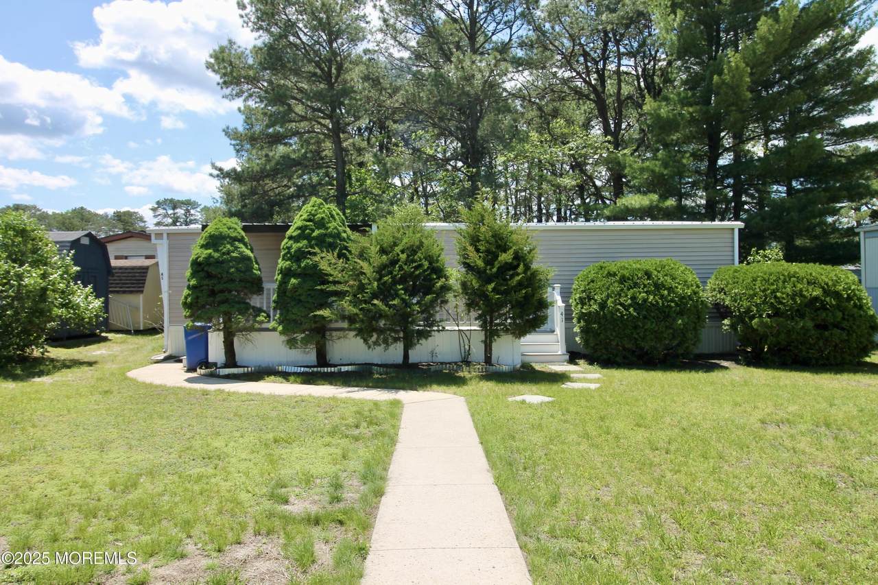 41 Eagle Drive - Photo 1