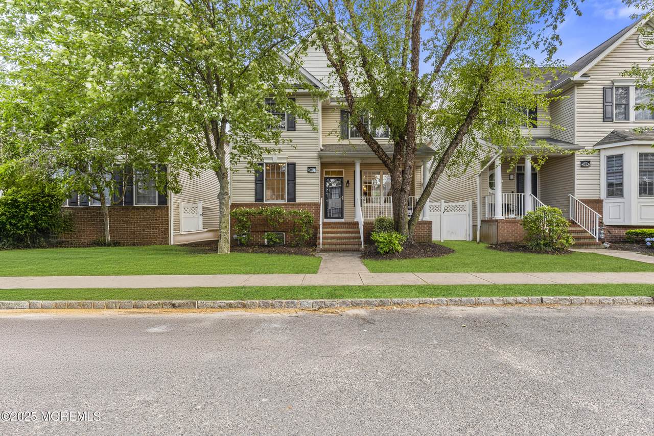 13 Sequoia Drive - Photo 1