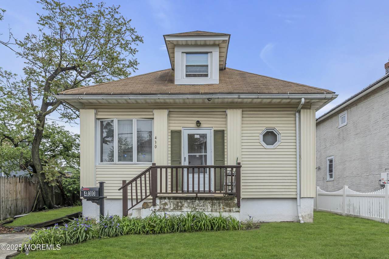 430 Myrtle Avenue - Photo 1