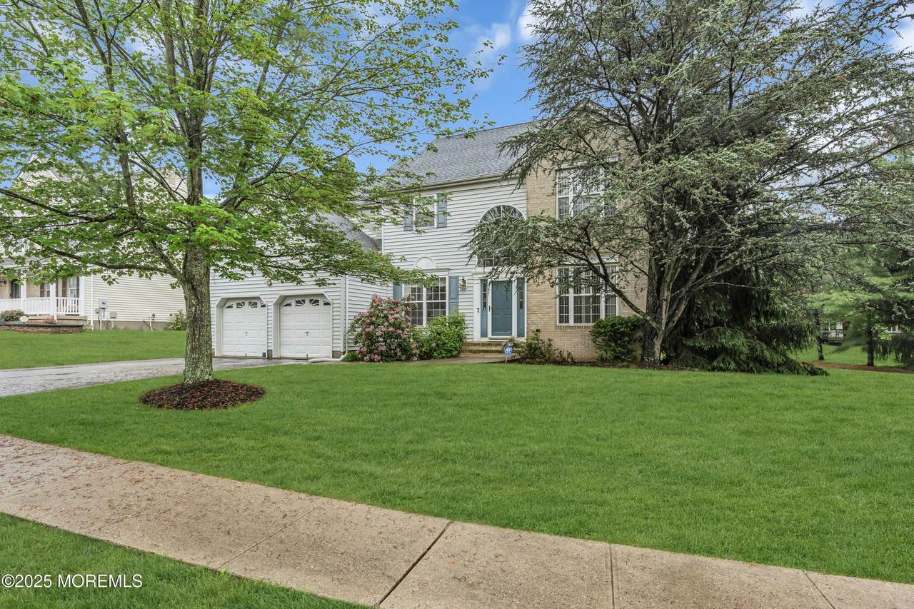 6 Cardinal Way - Photo 1