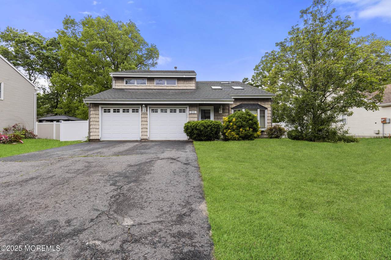 205 Liberty Bell Road - Photo 1
