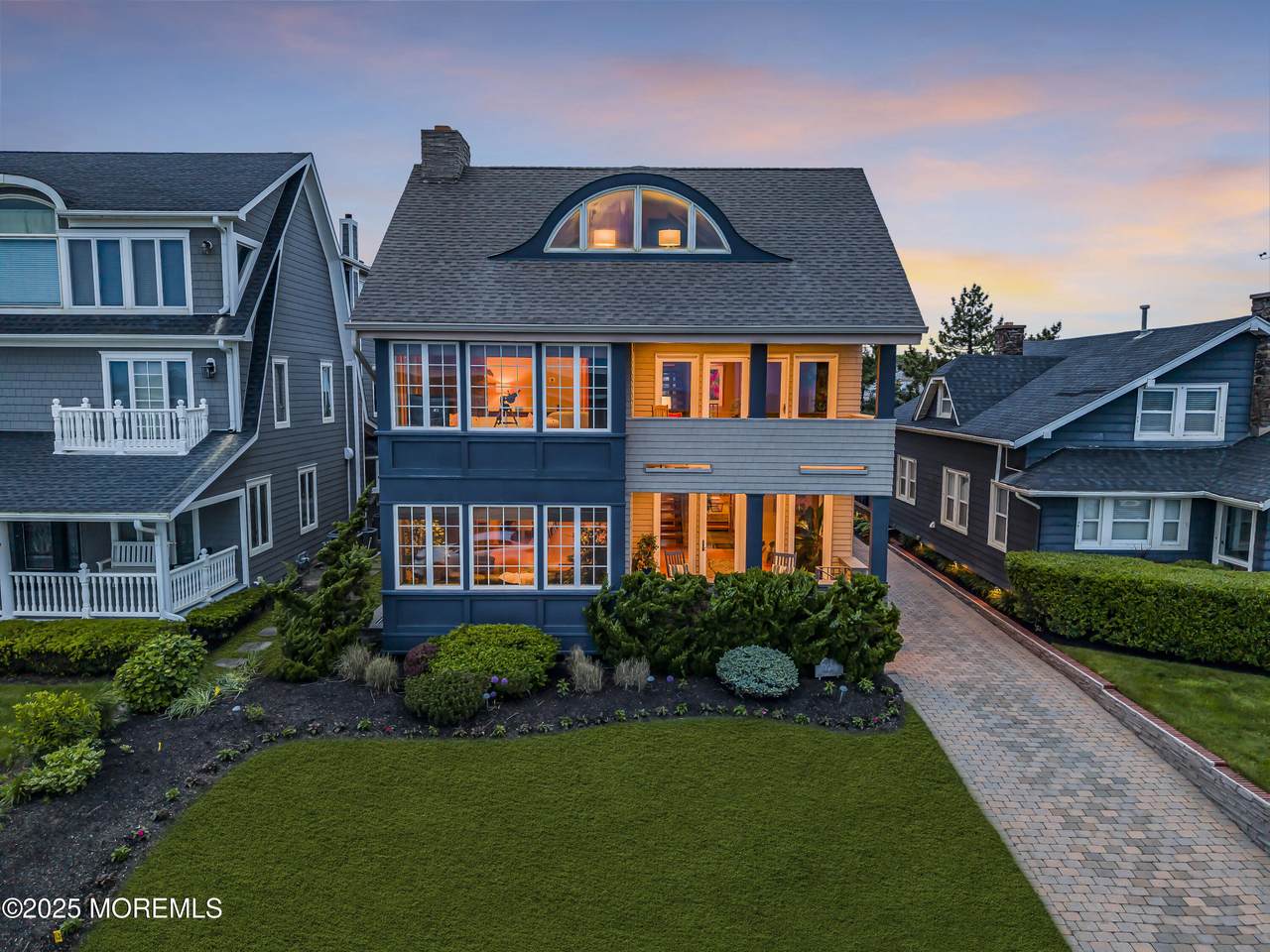 2009 Ocean Avenue - Photo 1