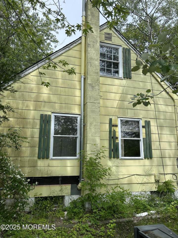 1211 Cedar Bridge Avenue - Photo 1