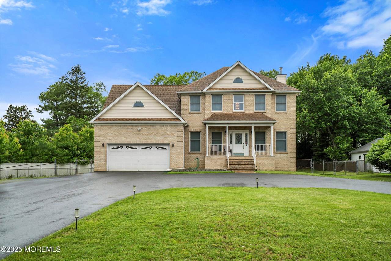 629 Lloyd Road - Photo 1