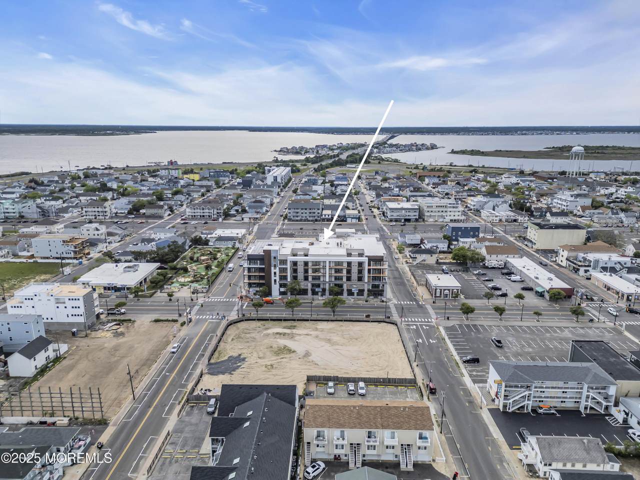 401 Boulevard - Photo 1