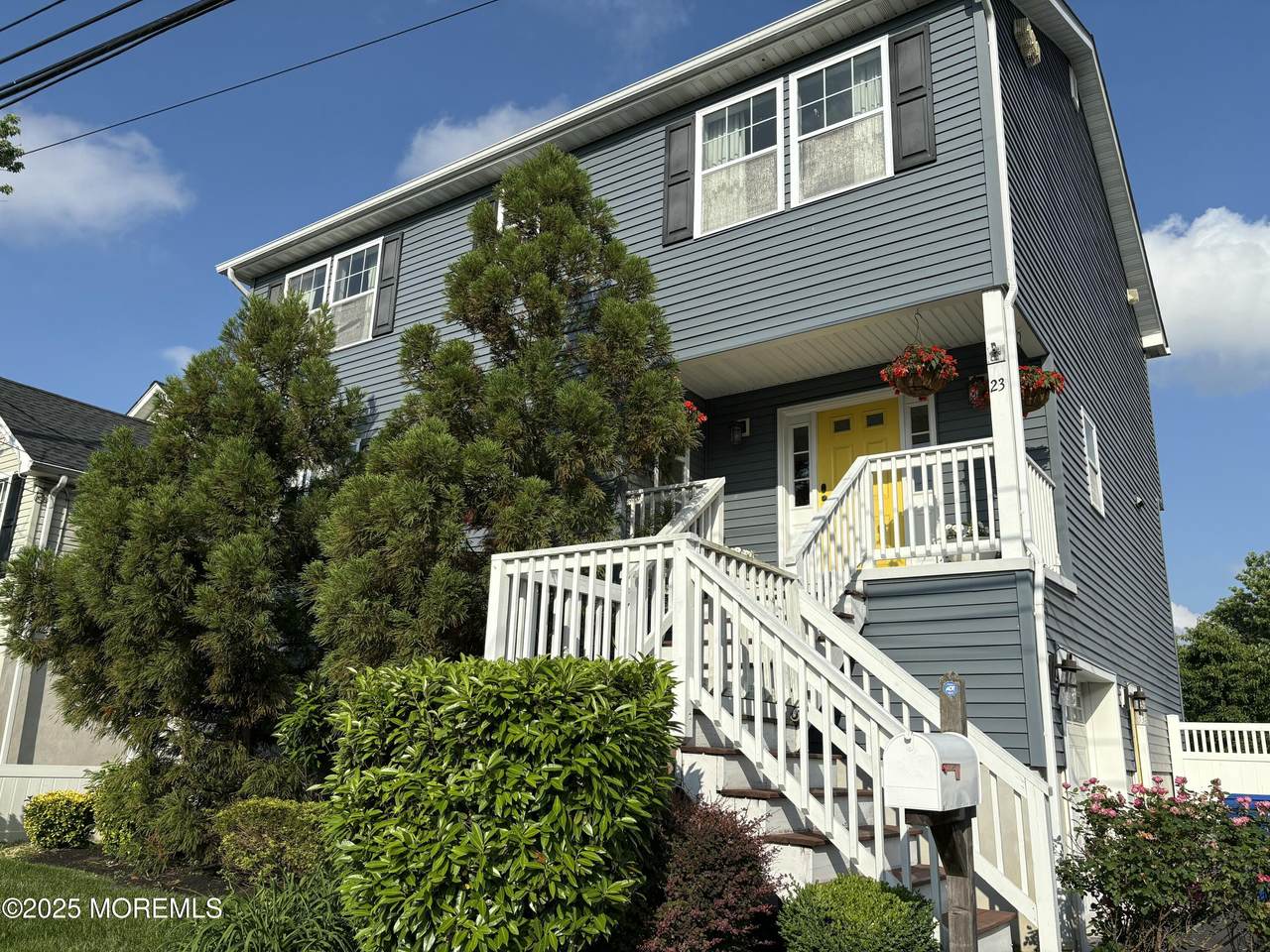 23 Brainard Avenue - Photo 1