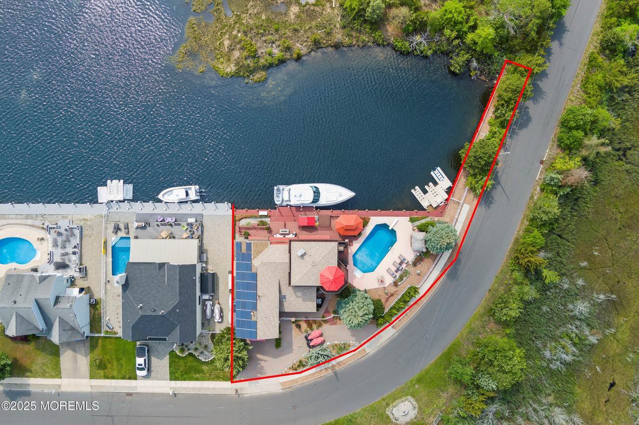 54 Cedar Island Drive - Photo 1