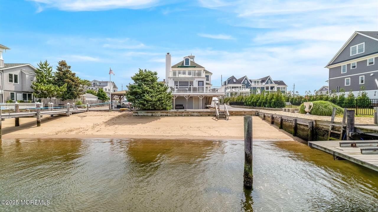 406 Ocean Avenue - Photo 1