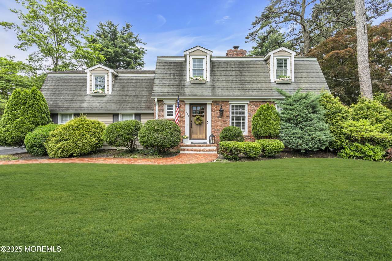 2404 Riverside Terrace - Photo 1