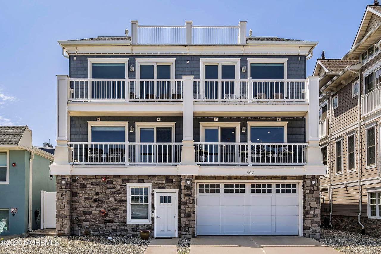 807 Ocean Avenue - Photo 1