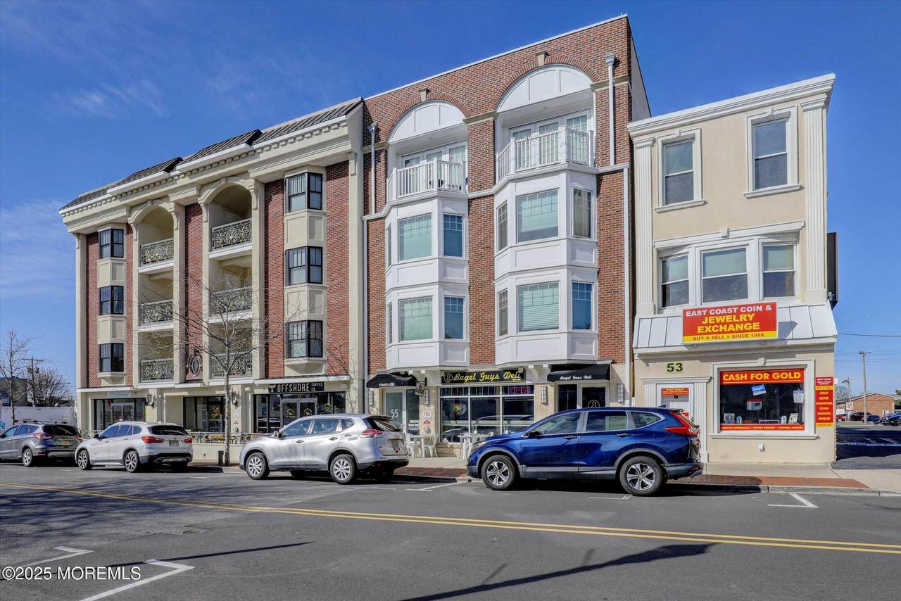 55 Brighton Avenue - Photo 1