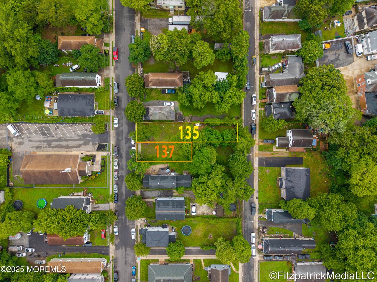 135-137 De Witt Avenue - Photo 1