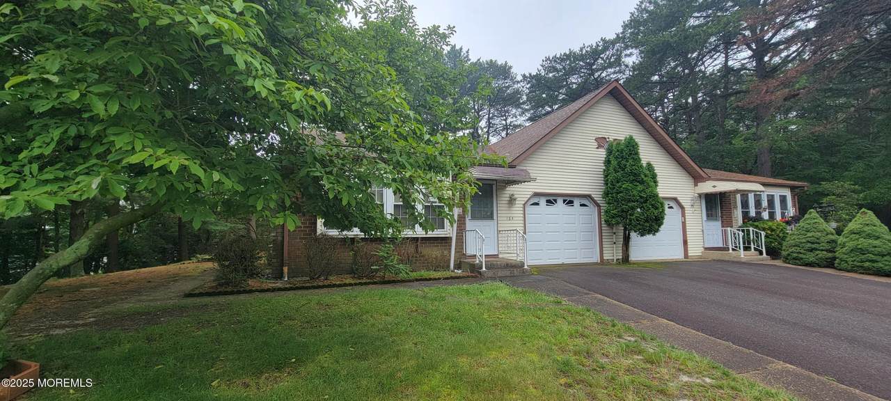 16 Ivy Court - Photo 1